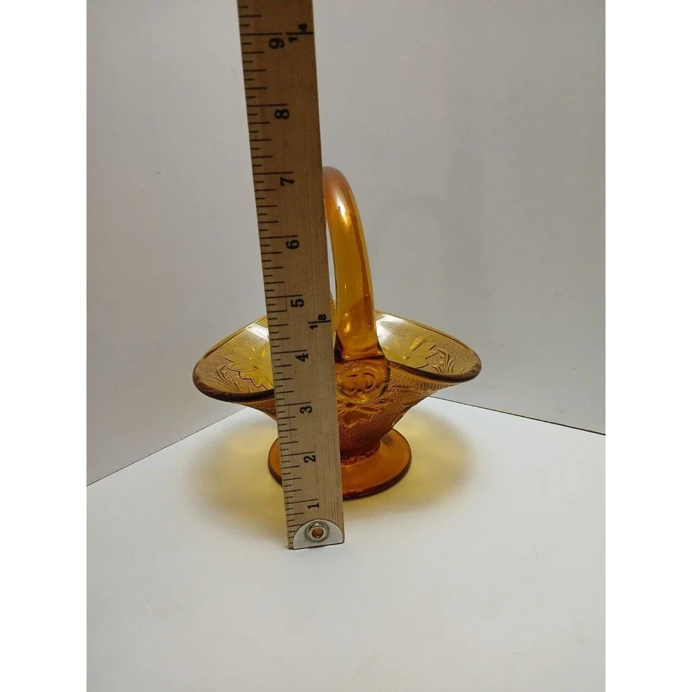 ​Tiara‎ Glass Amber Basket w/ Handle Rounded Rim JD Mark Vtg